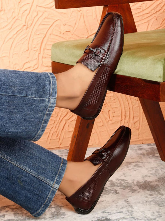 Brown formal shoes for man